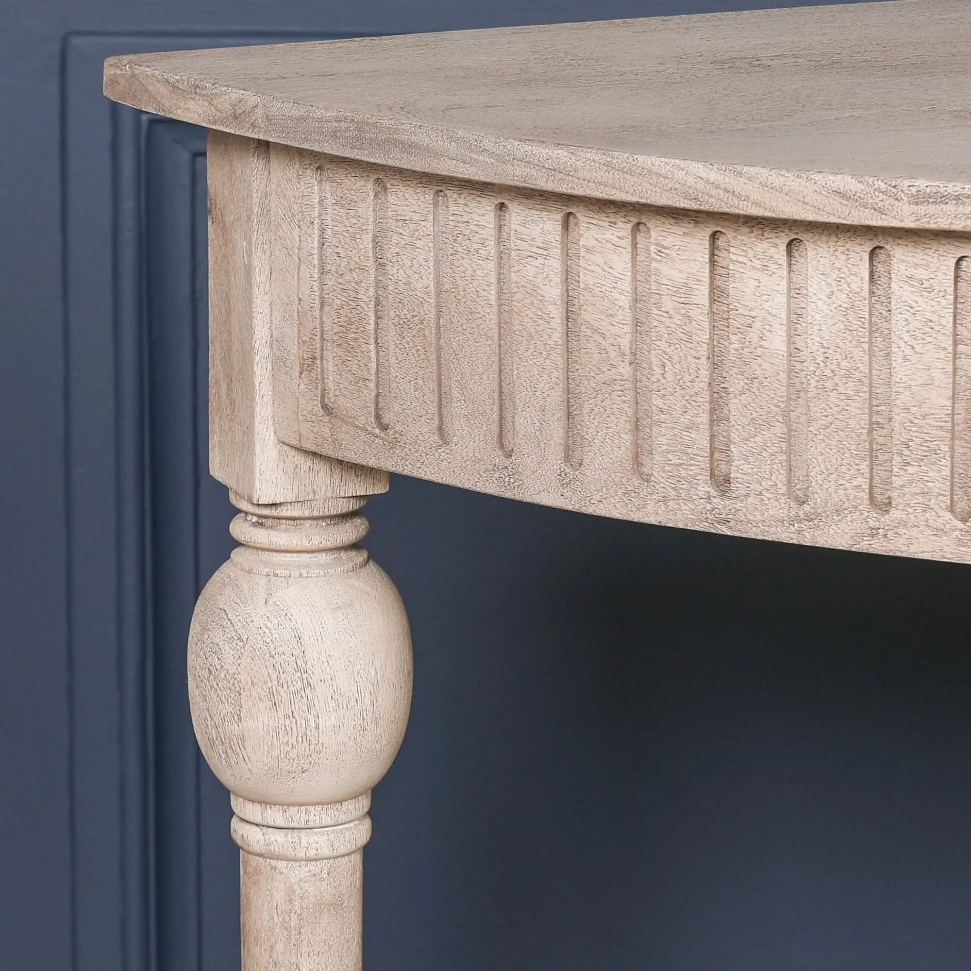 Acacia Wooden Curved Console Table with Lower Shelf - Image 16