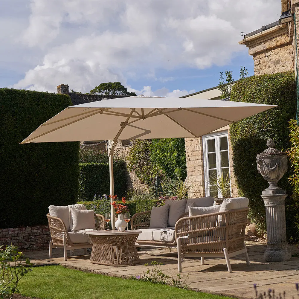 Challenger T2 3.5 x 2.6m Rectangular Free Arm Parasol - Image 4