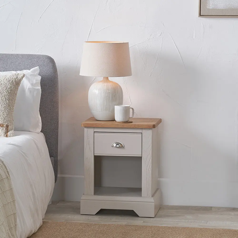Fairford Parchment White & Oak 1 Drawer Bedside Table – Country Style - Image 2