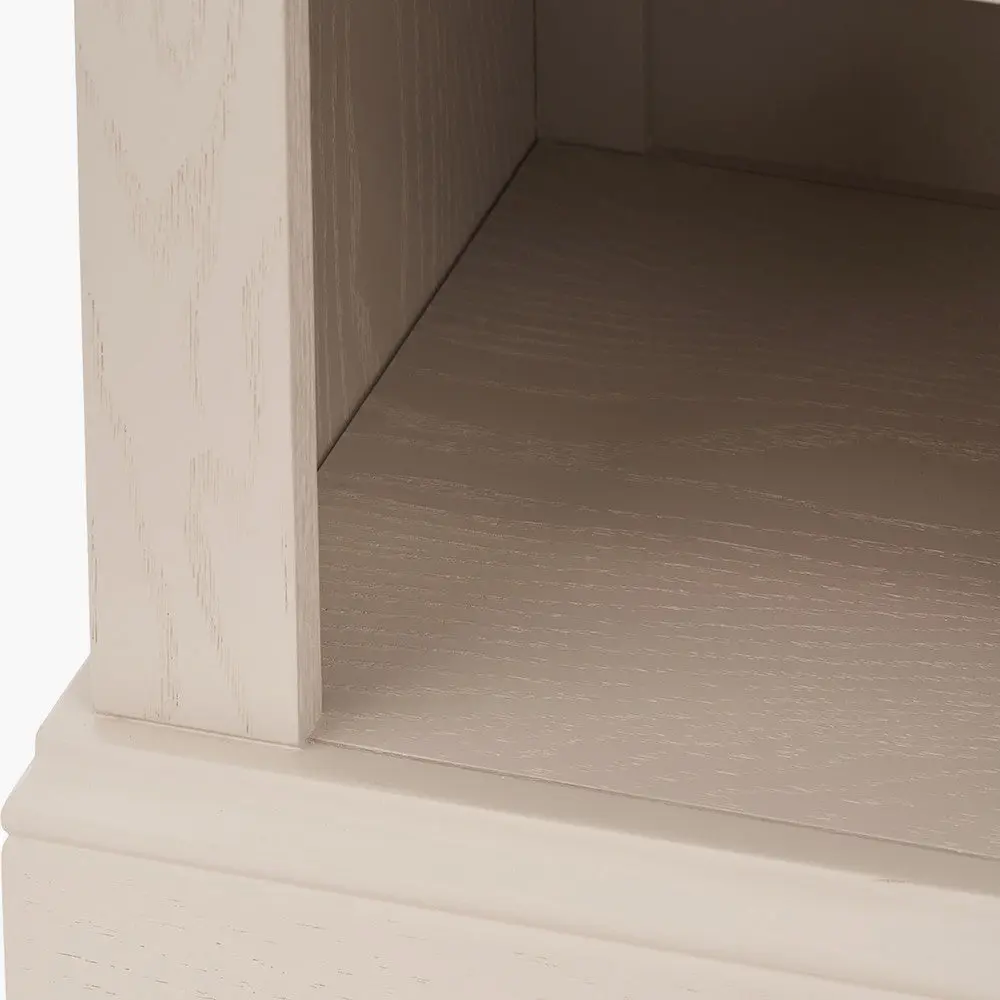 Fairford Parchment White & Oak 1 Drawer Bedside Table – Country Style - Image 8