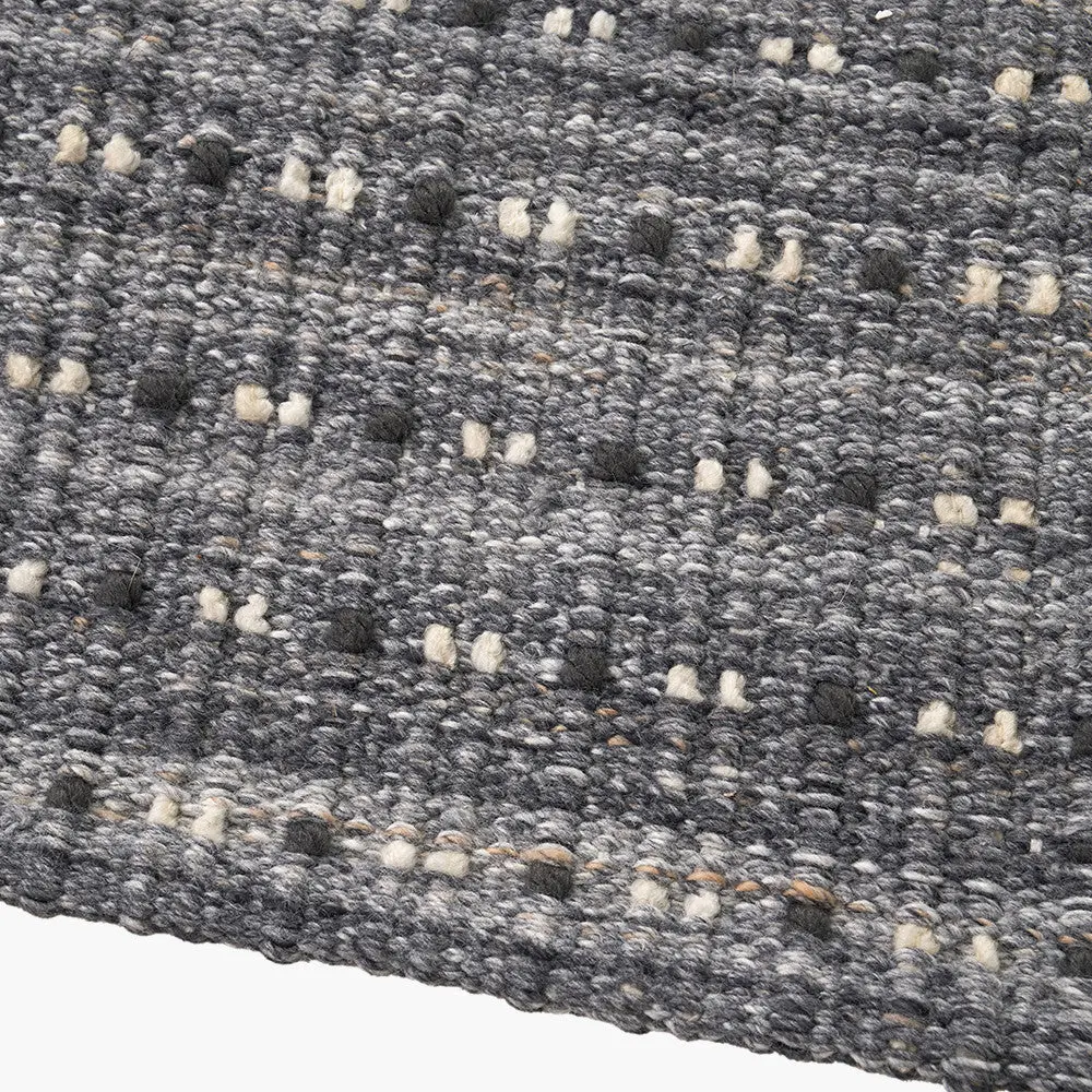 Indoor Outdoor Double Stitch Design Rug Large - Grey - Image 4