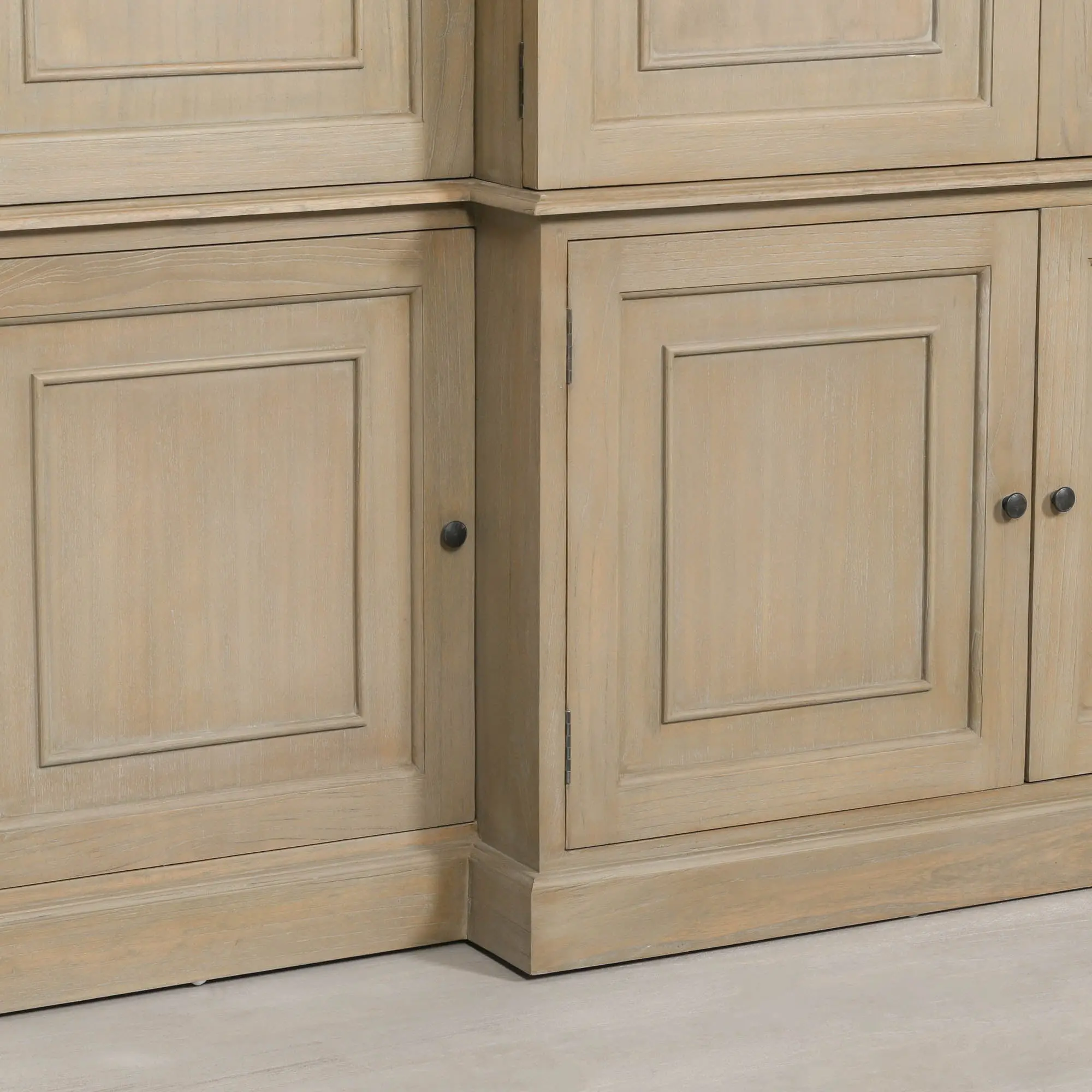 Large Wooden Triple Breakfront TV Cabinet - Image 8