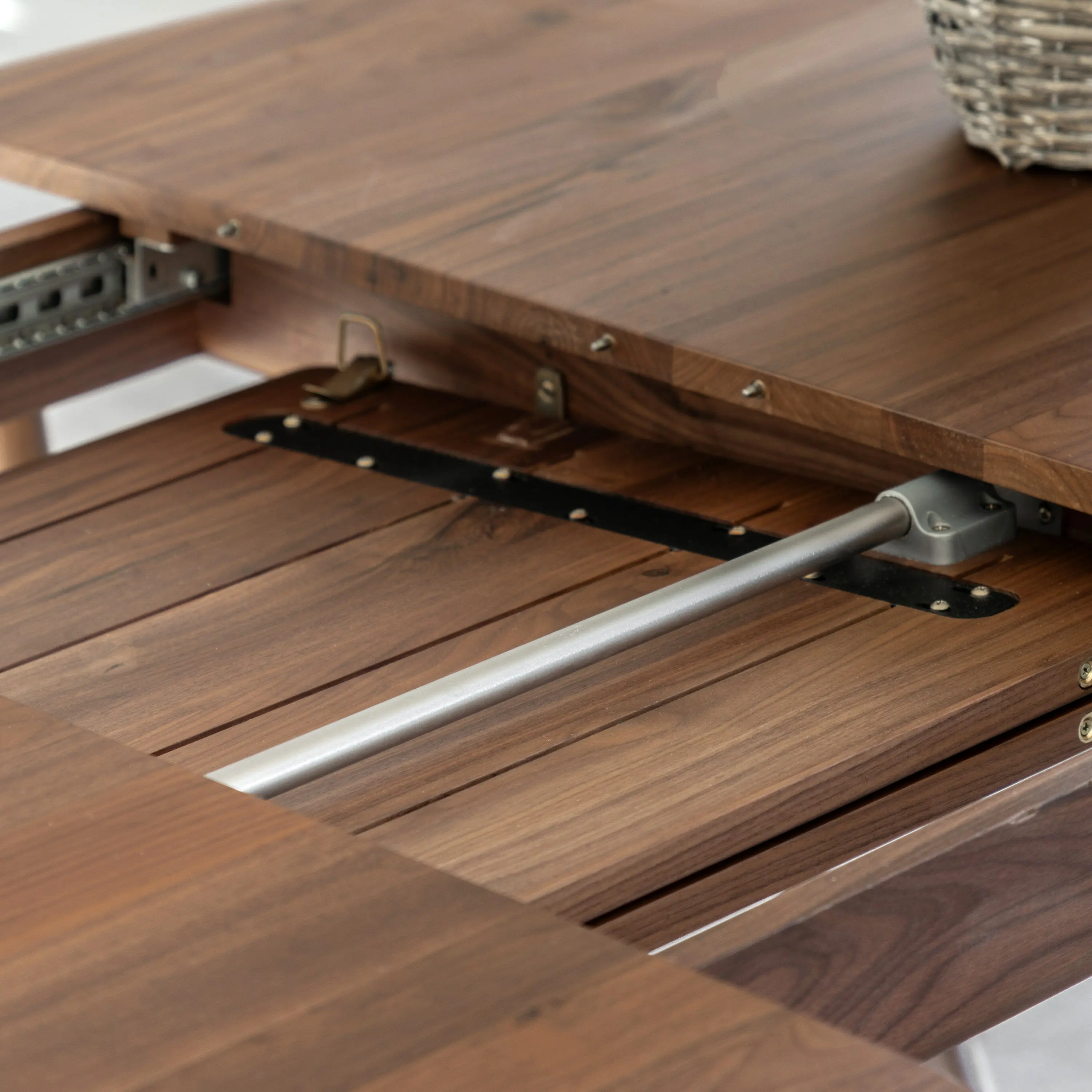 Madaro 200-250cm Extending Dining Table in Walnut - Image 6