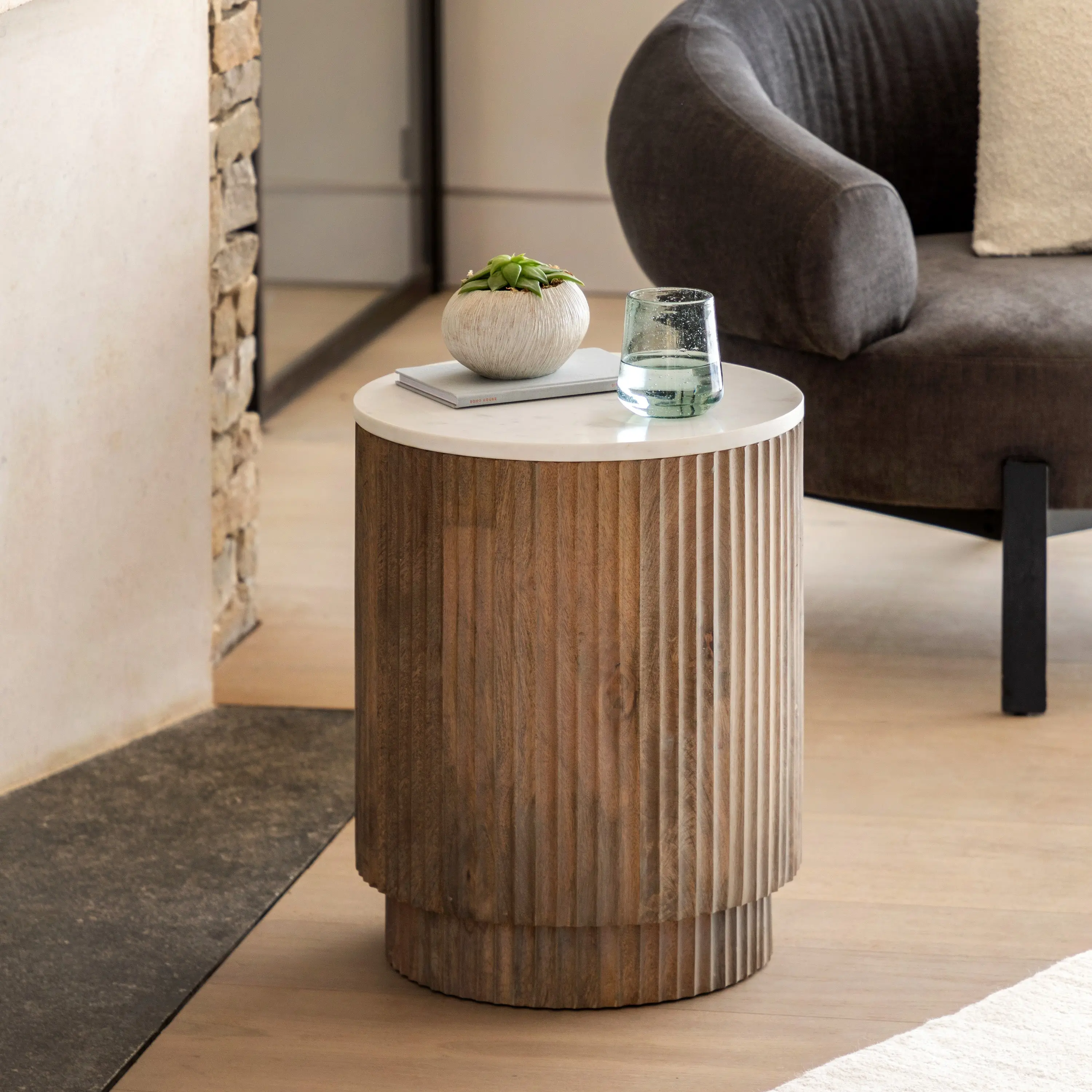 Marvola Side Table - Image 3