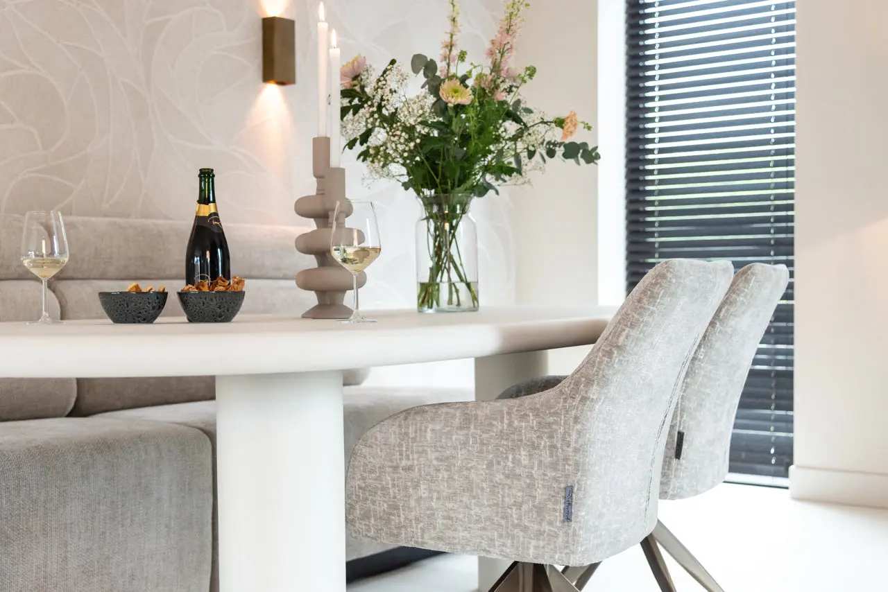 Richmond Interiors Bloomstone 235cm Dining Table - Image 3