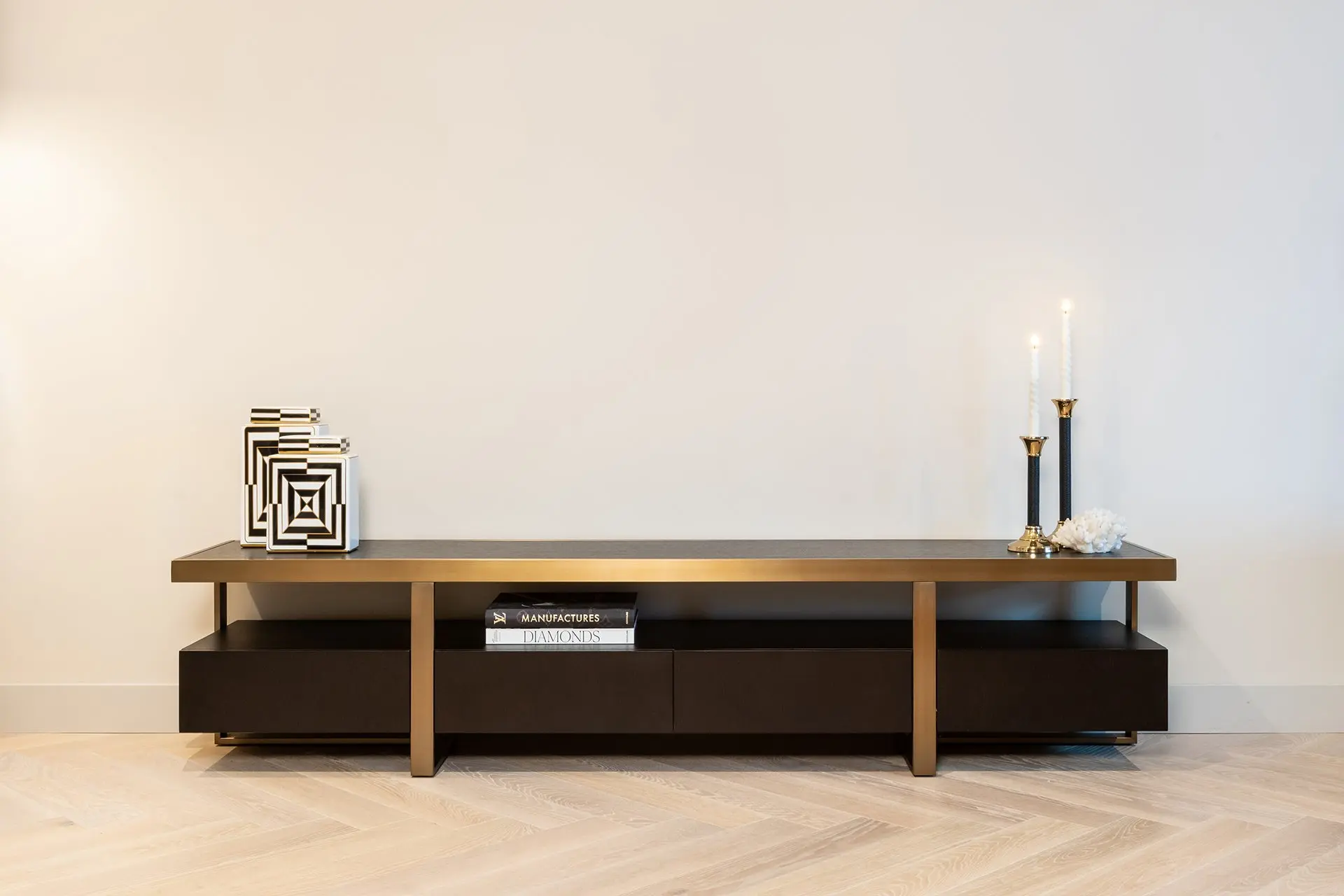 Richmond Interiors Diddley Charcoal TV Cabinet – Modern Media Storage Unit - Image 3