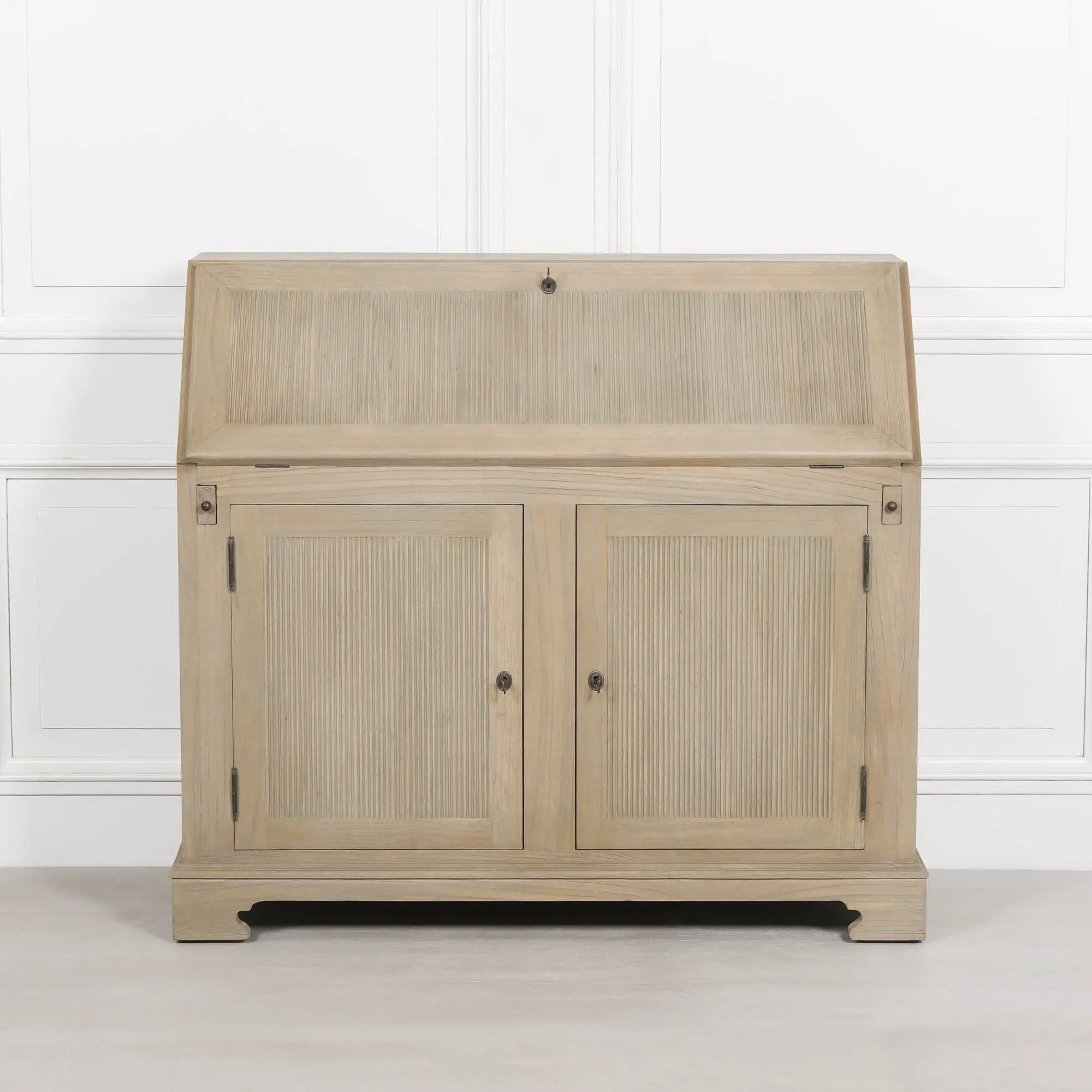 Rustic Wooden Bureau Desk