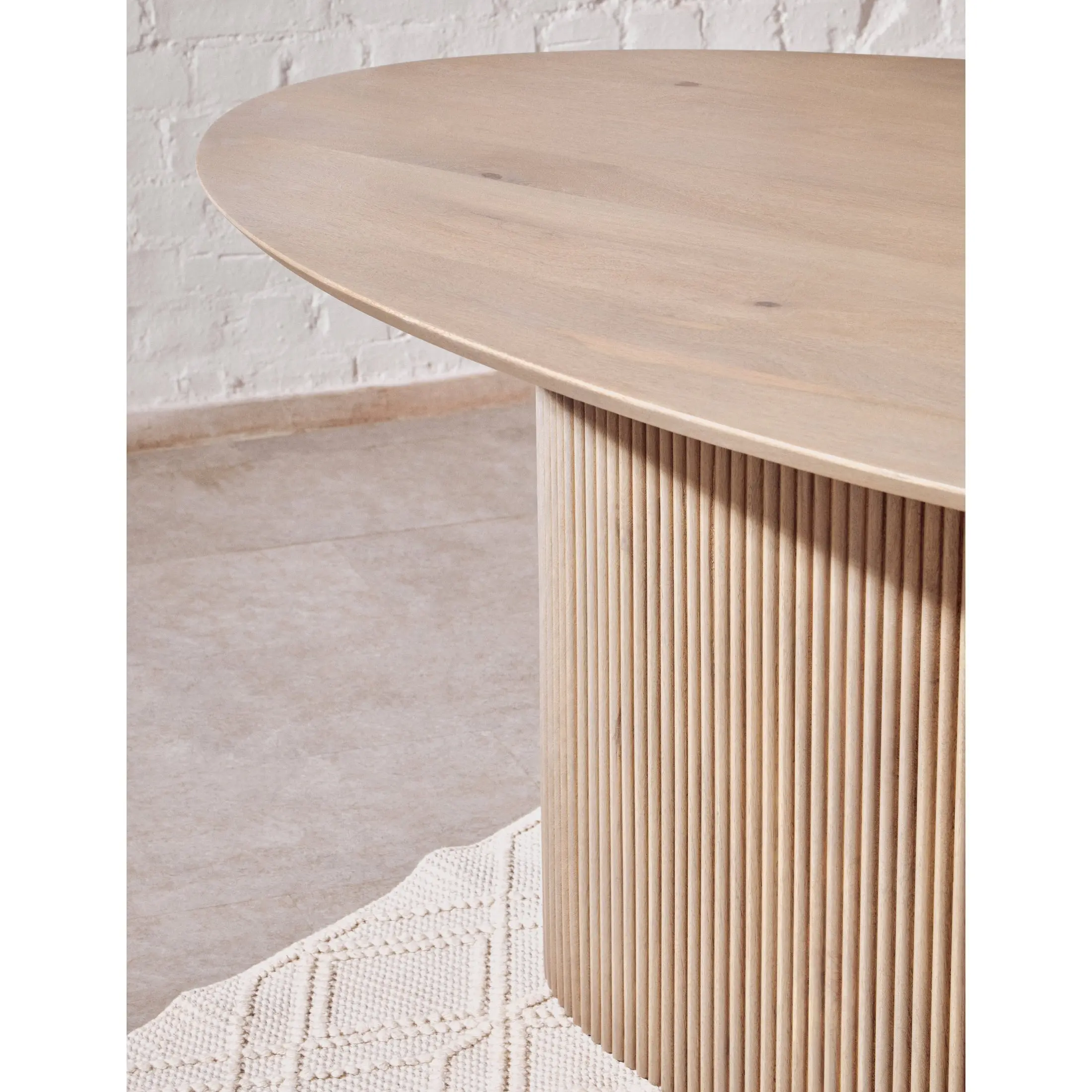 Varello Grey Mango Wood Oval Dining Table with Ridge Base - Image 8