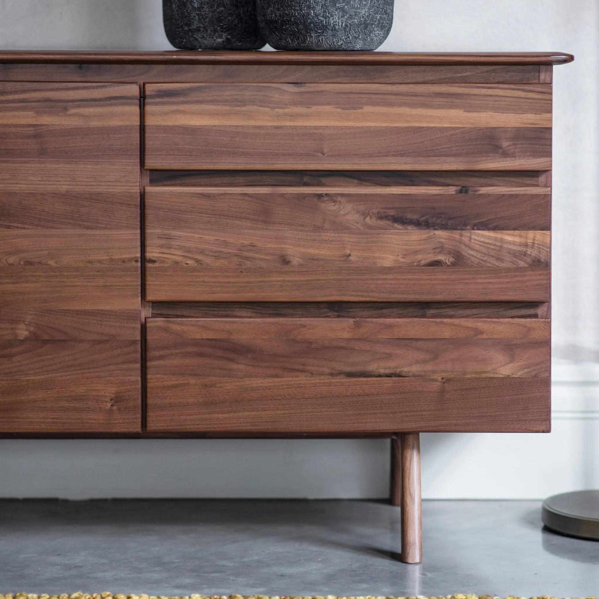 Zamora 2 Door 3 Drawer Sideboard - Image 3